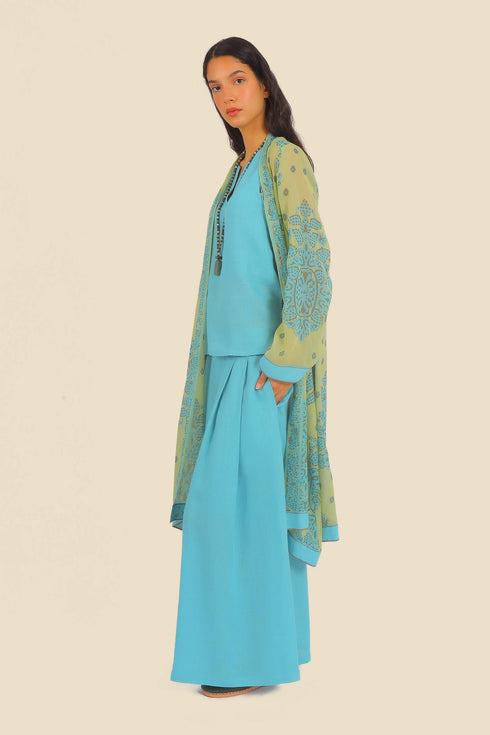 Coat in cotton voile with asymmetric hemline
